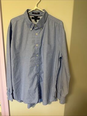Tommy Hilfiger Men's Light Blue Button-Down Oxford Shirt